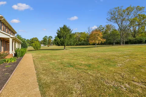 $715,000 | 7935 Old Springfield Pike, Goodlettsville, TN 37072