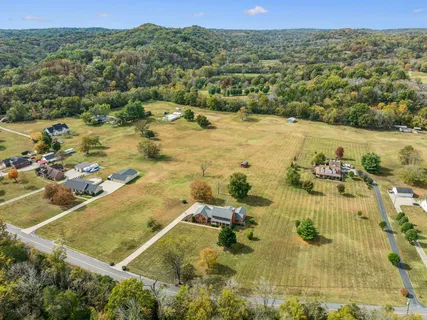 $715,000 | 7935 Old Springfield Pike, Goodlettsville, TN 37072