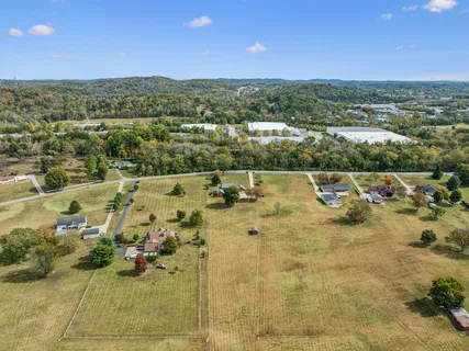 $715,000 | 7935 Old Springfield Pike, Goodlettsville, TN 37072