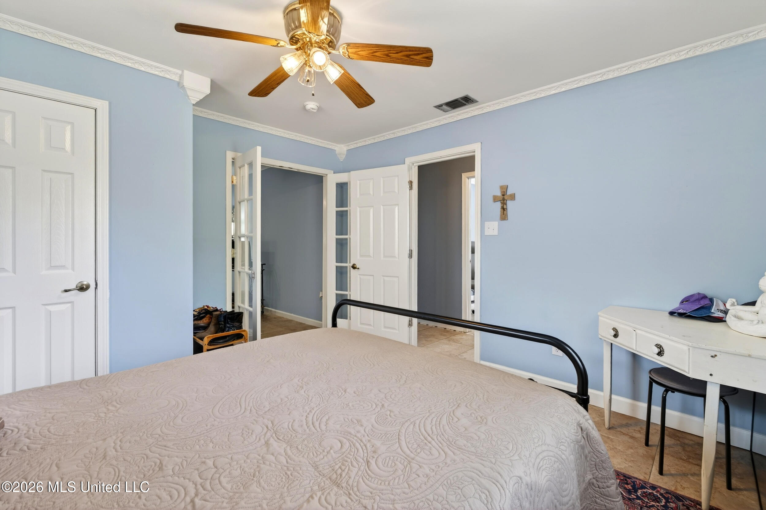 121 Edwards Drive Pass Christian, MS 39571 - Photo 25 of 51 20_bedroom2.3