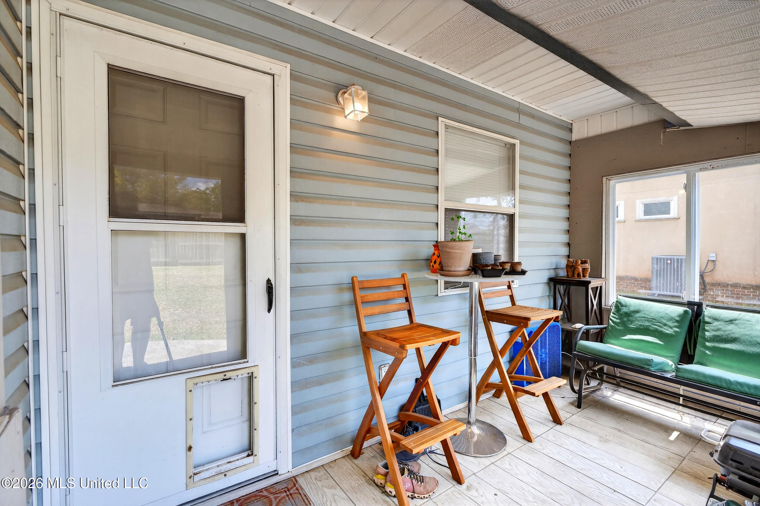 121 Edwards Drive Pass Christian, MS 39571 - Photo 48 of 51 41_backpatio