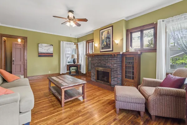 $215,000 | 1818 23rd Street, Rock Island, IL 61201