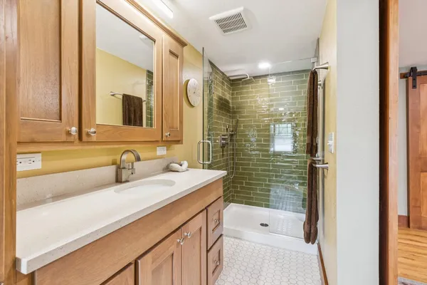 $215,000 | 1818 23rd Street, Rock Island, IL 61201