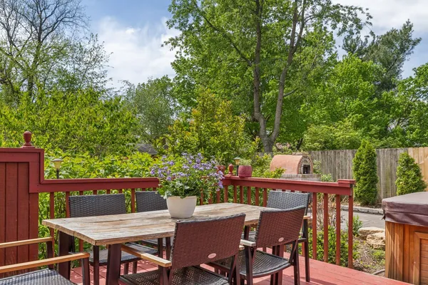 $215,000 | 1818 23rd Street, Rock Island, IL 61201