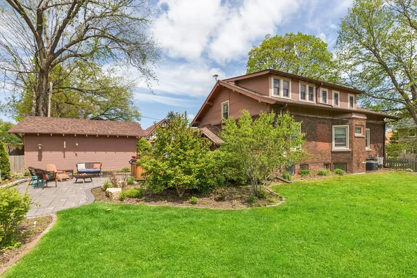 $215,000 | 1818 23rd Street, Rock Island, IL 61201