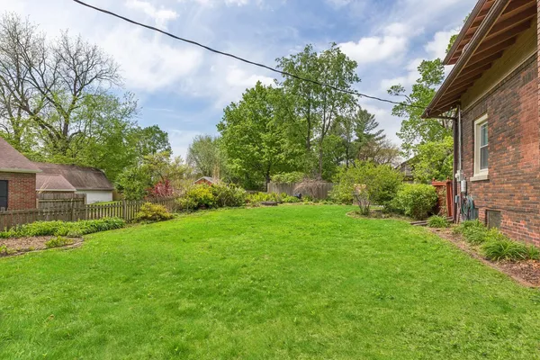 $215,000 | 1818 23rd Street, Rock Island, IL 61201