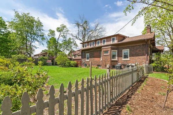 $215,000 | 1818 23rd Street, Rock Island, IL 61201