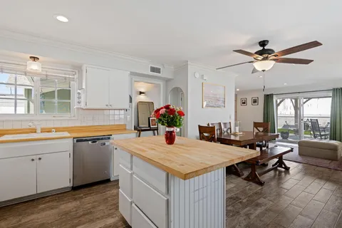 $850,000 | 8617 Fairford Street, Ventura, CA 93004