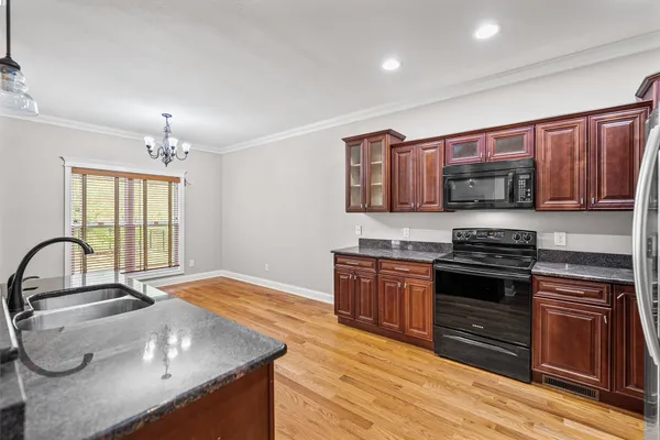 $2,250 | 1305 Judge Tyler Drive, Clarksville, TN 37043