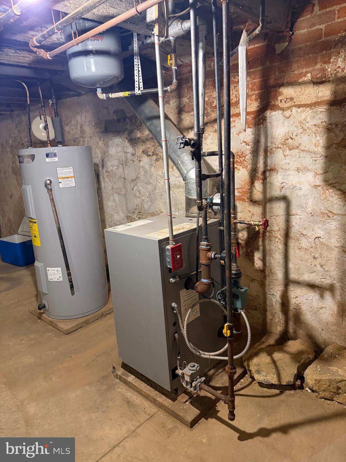 515 Elm Street Reading, PA 19601 - Photo 32 of 36