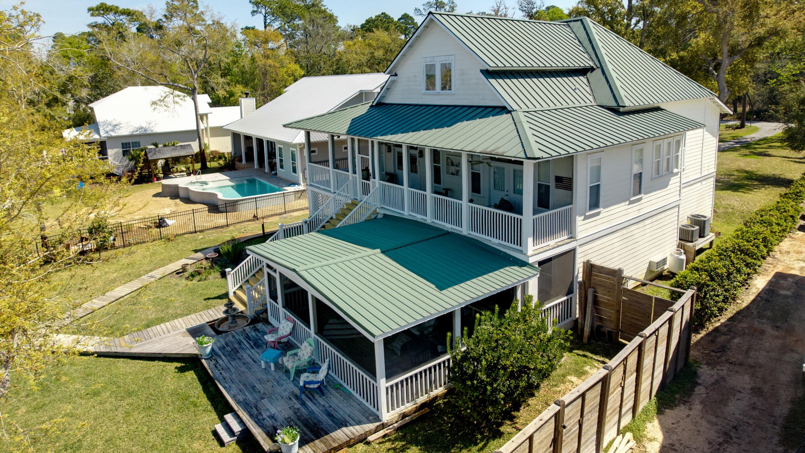 1422 Lagrange Road Freeport, FL 32439 - Photo 88 of 96 88