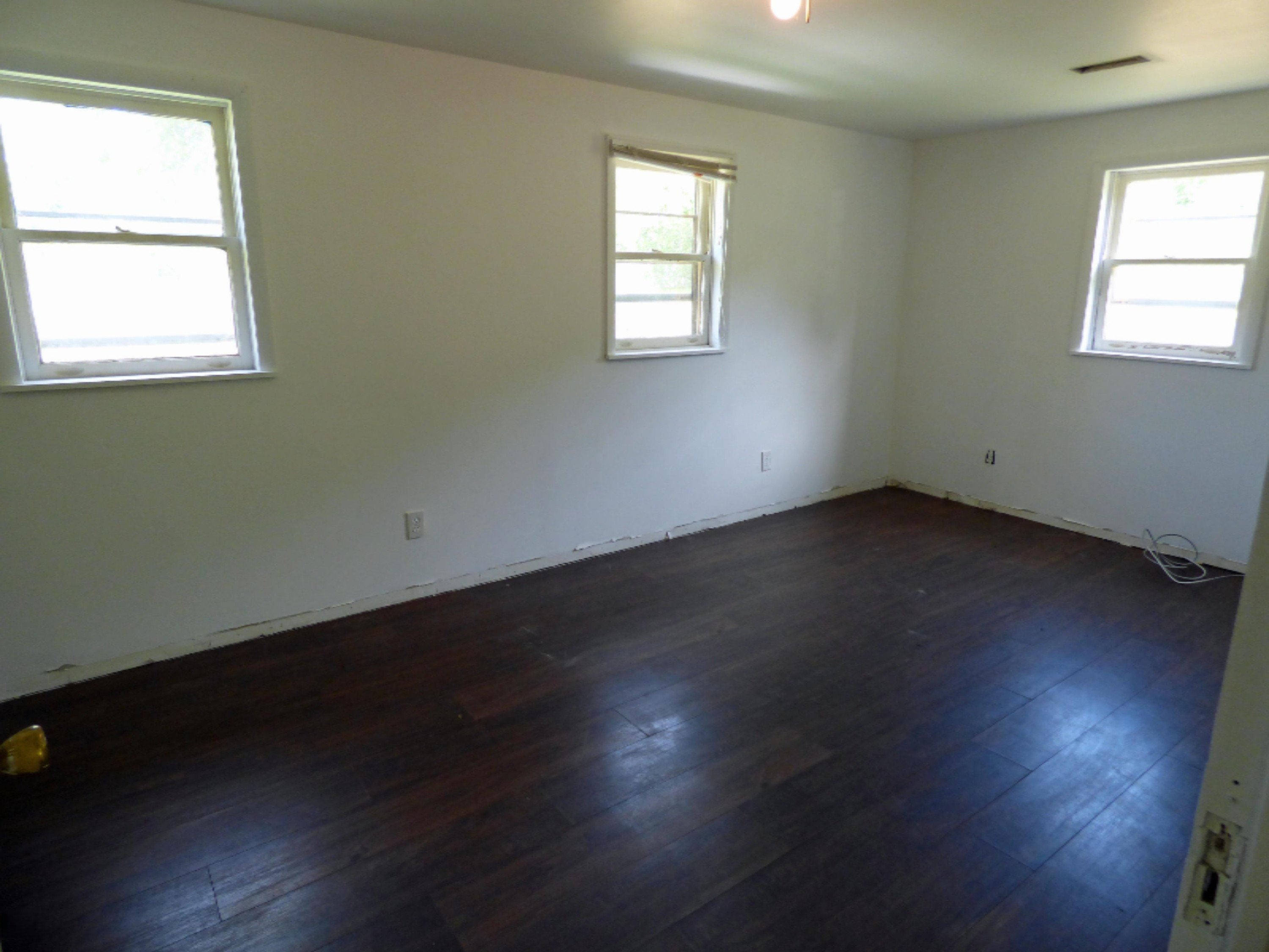 3368 Riverside Road Benton Harbor, MI 49022 - Photo 9 of 16 Master BR