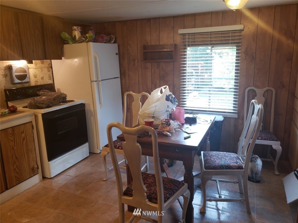 2115 Rocky Point Road Northwest, Unit 16 Bremerton, WA 98312 - Photo 8 of 17 Gallery Image 8