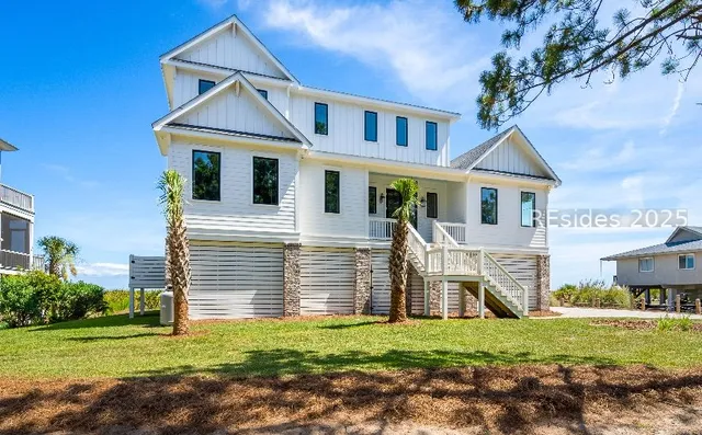 $1,670,000 | 39 Reserve Drive, Seabrook, SC 29940