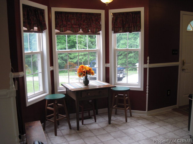 7591 Roaring Springs Road Gloucester, VA 23061 - Photo 5 of 12