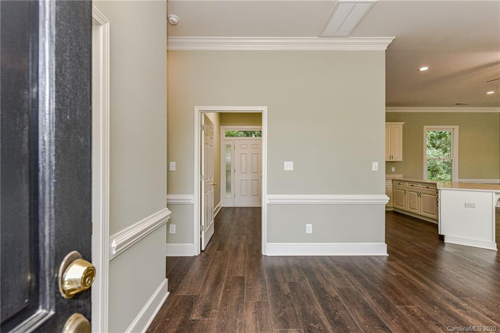 2537 Round Table Road Monroe, NC 28110 - Photo 4 of 31 Gallery Image 4
