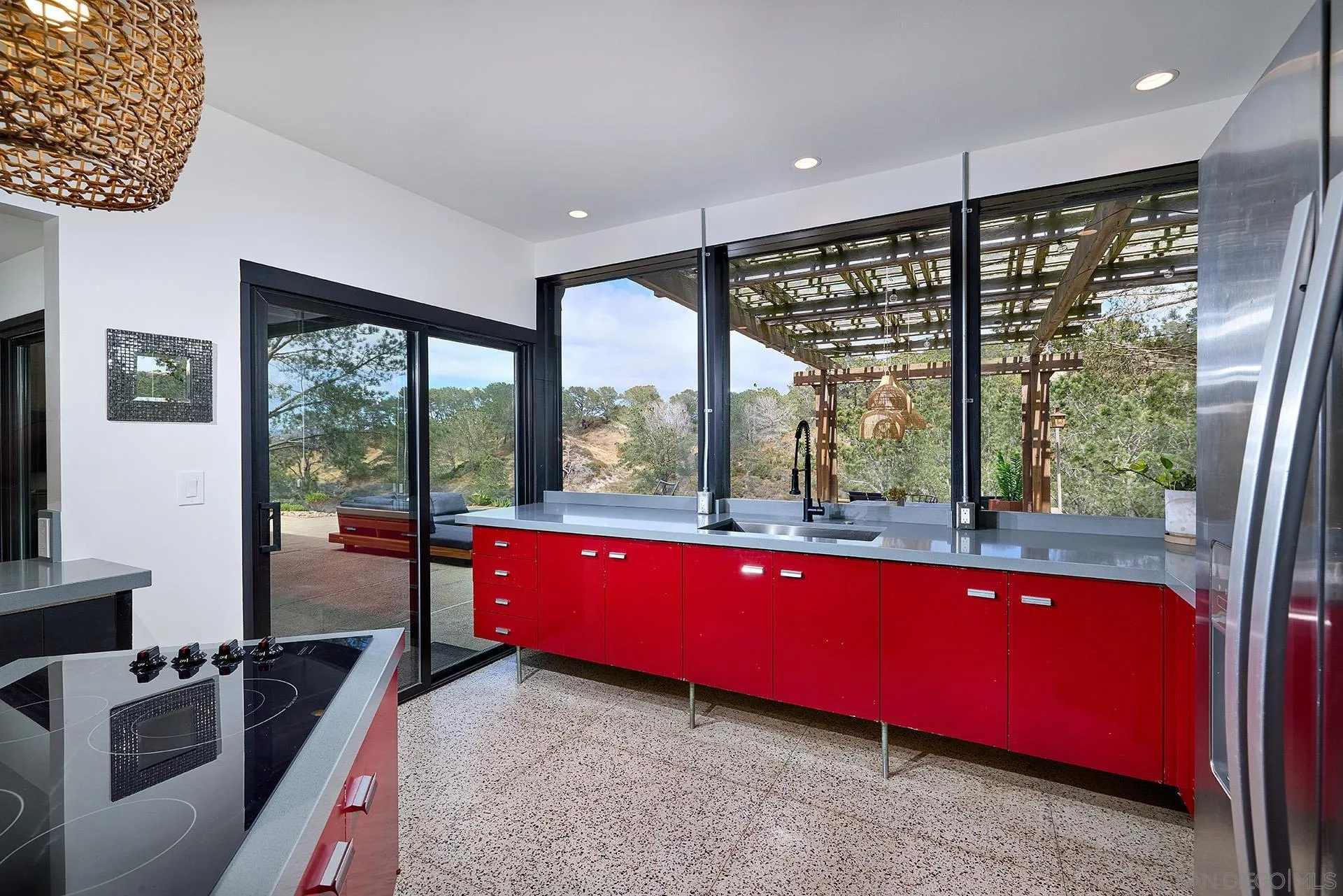 1234 Oribia Road Del Mar, CA 92014 - Photo 9 of 36