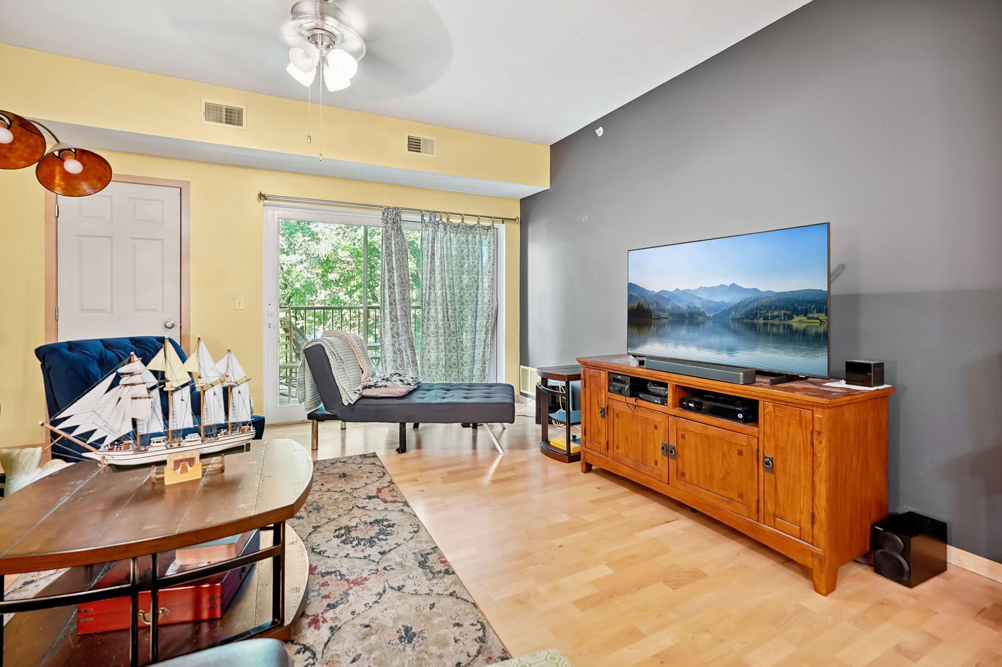 1505 5th Street North, Unit 304 Hopkins, MN 55305 - Photo 2 of 11