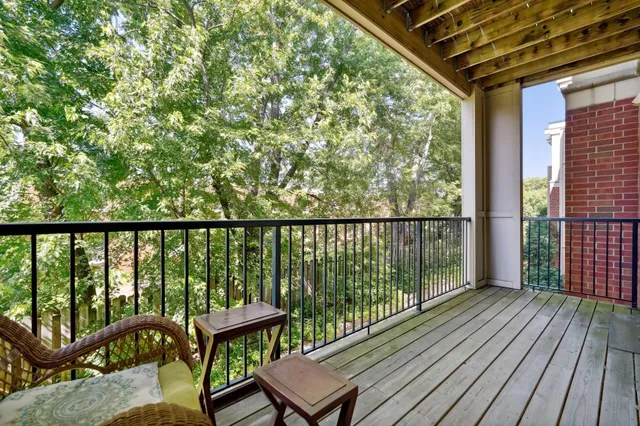 $1,695 | 1505 5th Street North, Unit 304, Hopkins, MN 55305