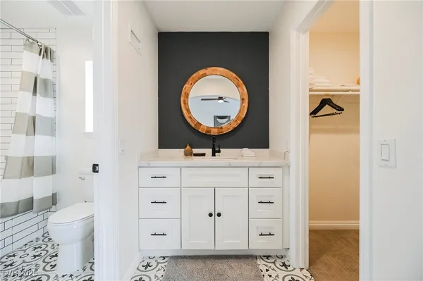 $2,500 | 1640 Crystal Shadows Circle, Las Vegas, NV 89119