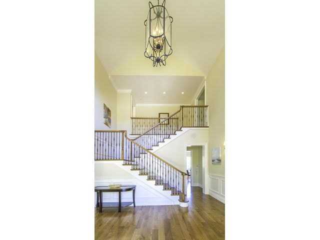 40 Bates Road Hillsborough, CA 94010 - Photo 2 of 17 a view of a hallway with seating space