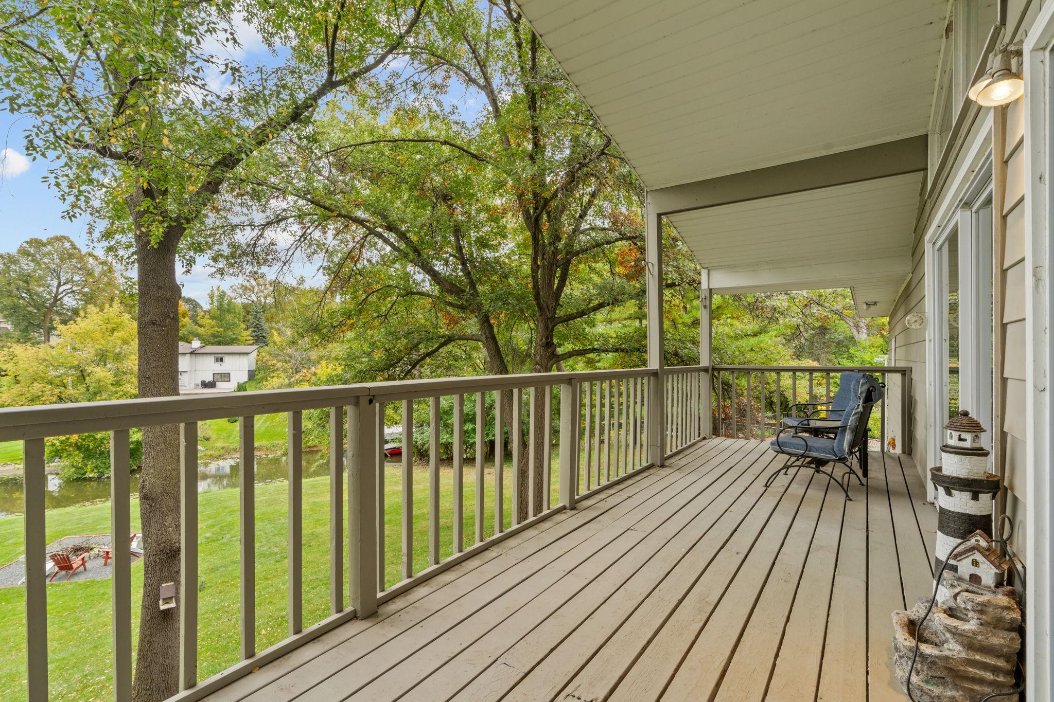 230 Maple Island Road Burnsville, MN 55306 - Photo 17 of 62 Gallery Image 17