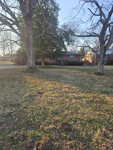 a view of a storage & utility room
