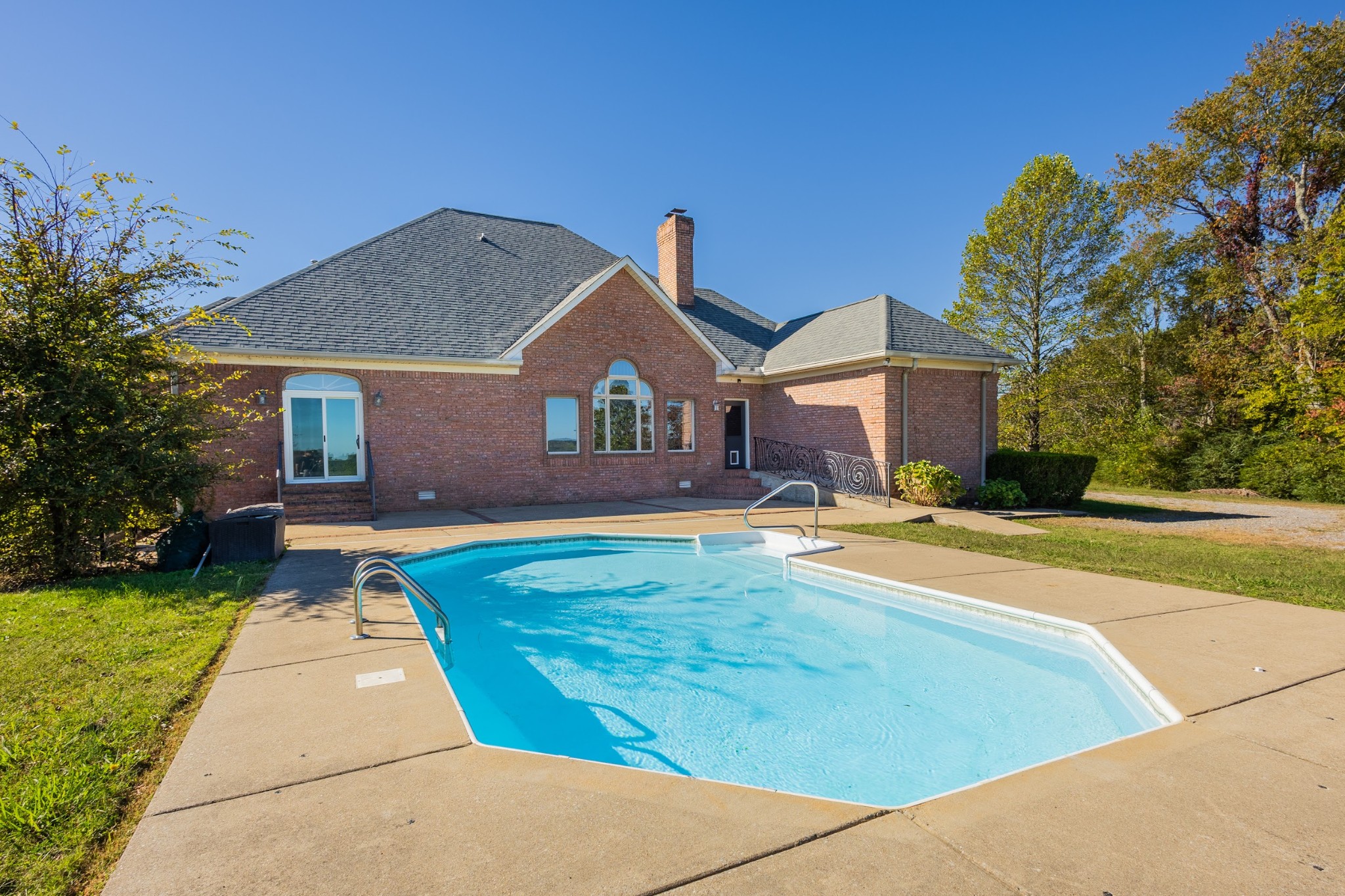 314 Fairview Road Dickson, TN 37055 - Photo 25 of 34 a front view of house with yard and green space