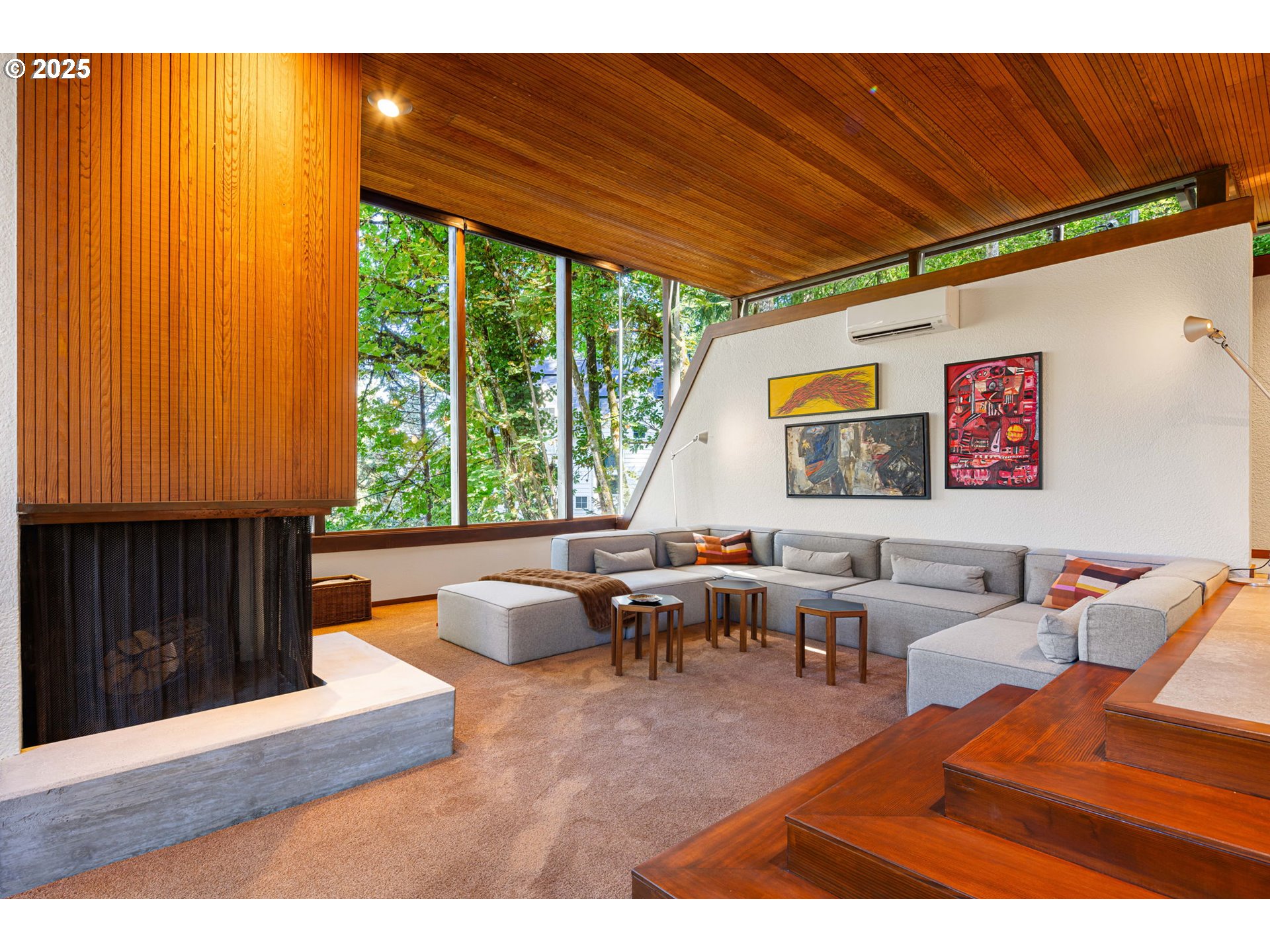 2635 Cresta De Ruta Street Eugene, OR 97403 - Photo 13 of 48 Living Room