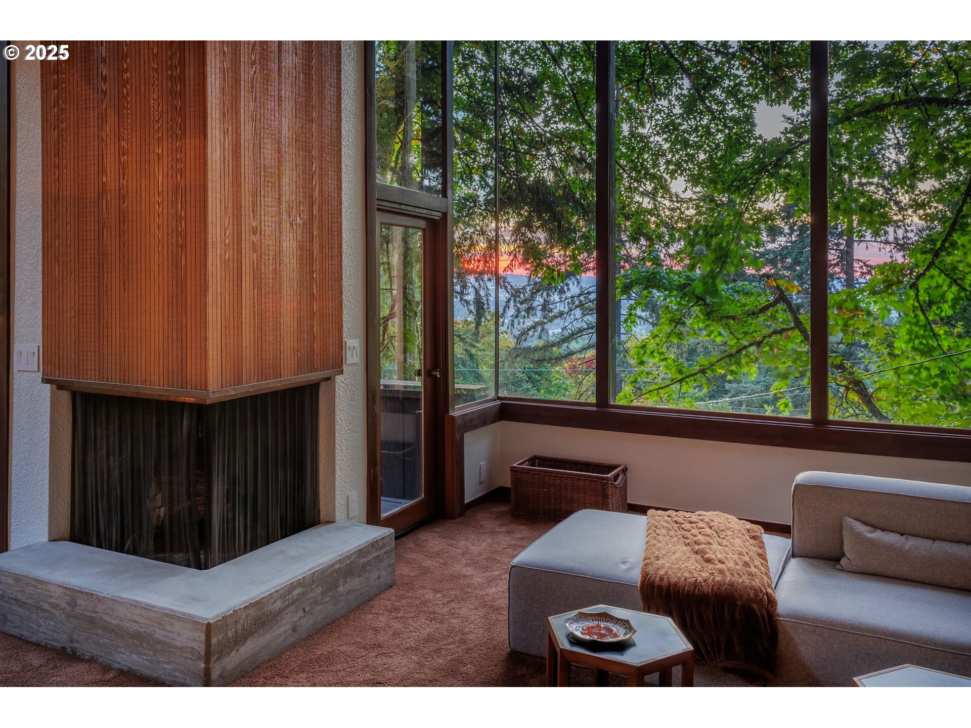 2635 Cresta De Ruta Street Eugene, OR 97403 - Photo 15 of 48 View