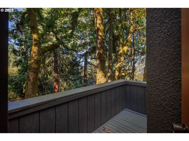 $1,095,000 | 2635 Cresta De Ruta Street, Eugene, OR 97403