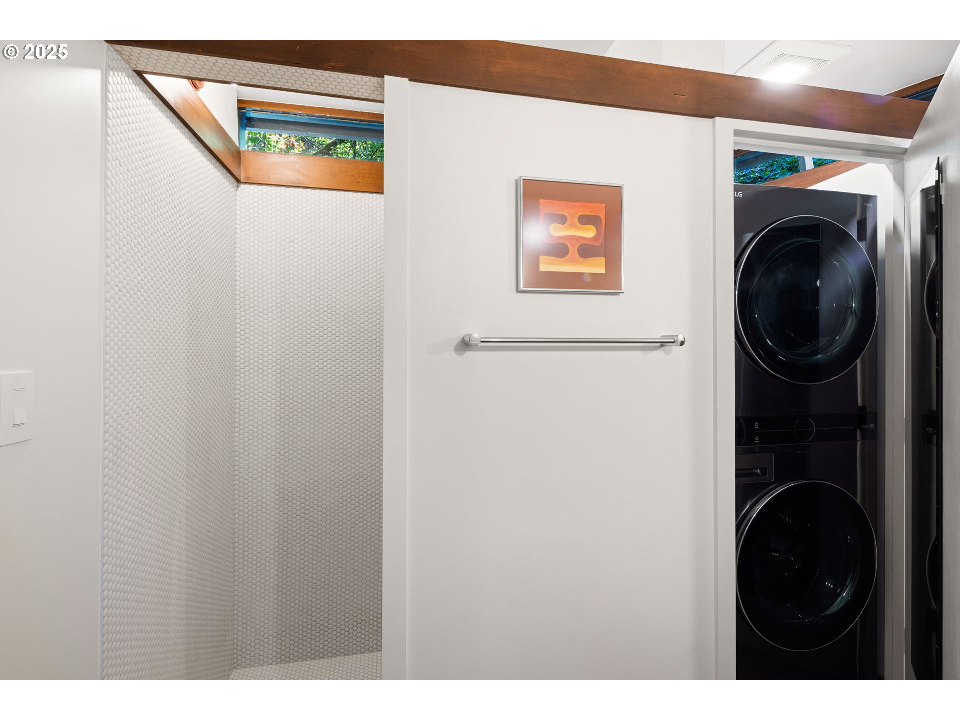 2635 Cresta De Ruta Street Eugene, OR 97403 - Photo 37 of 48 Laundry