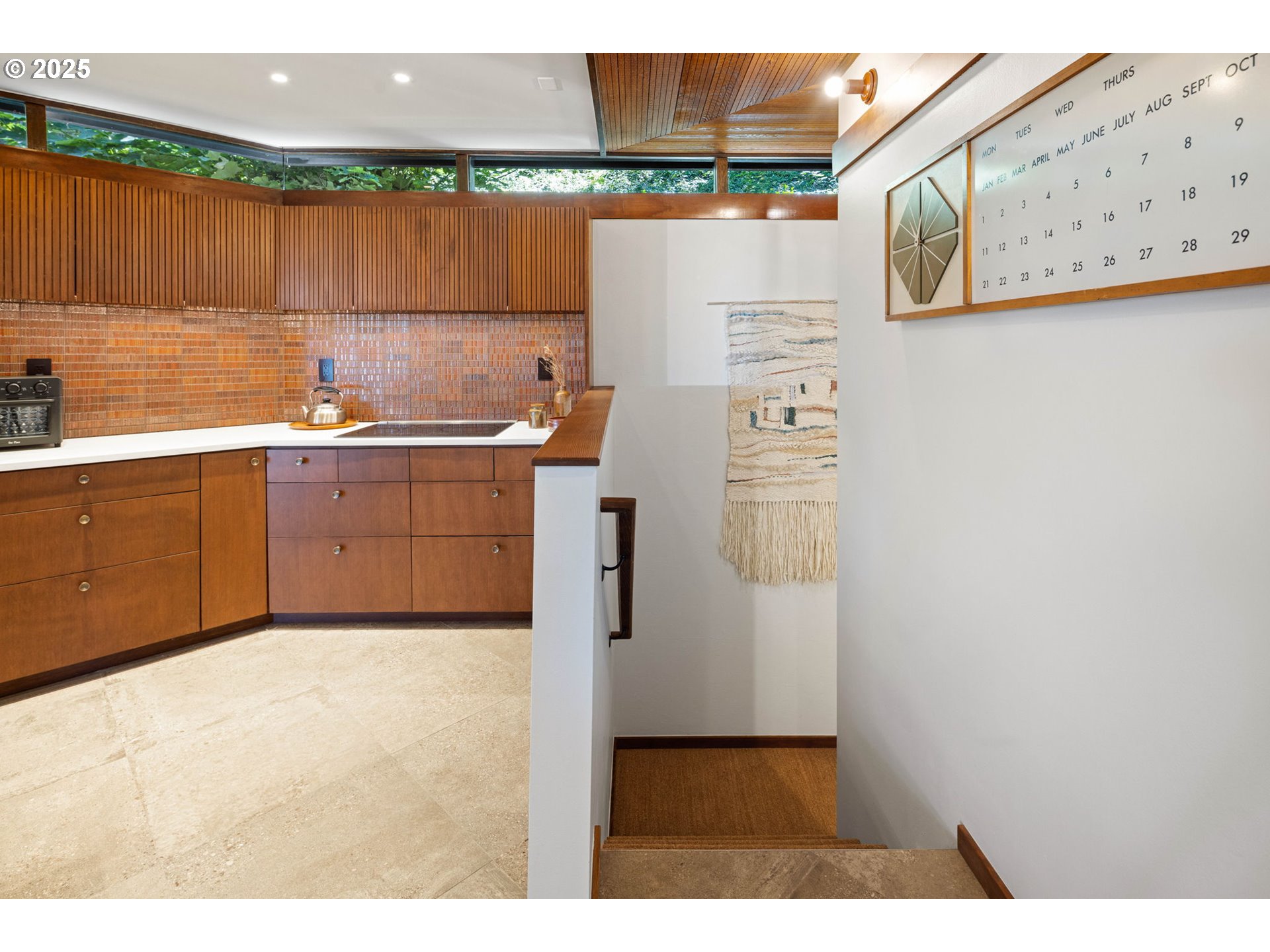 2635 Cresta De Ruta Street Eugene, OR 97403 - Photo 38 of 48 Staircase