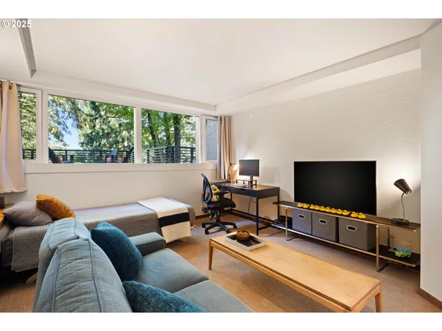 $1,095,000 | 2635 Cresta De Ruta Street, Eugene, OR 97403