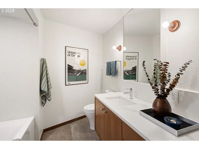 $1,095,000 | 2635 Cresta De Ruta Street, Eugene, OR 97403