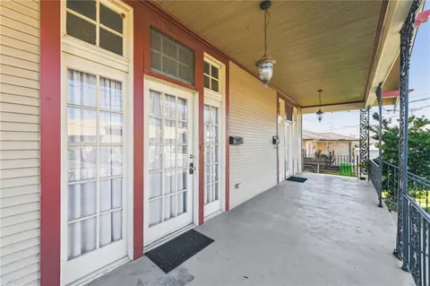 $275,000 | 1316-18 Friedrichs Street, Gretna, LA 70053