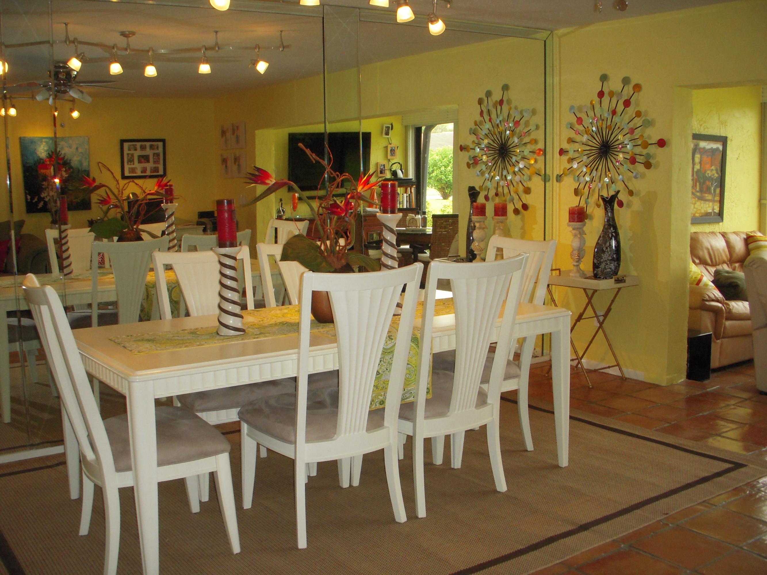8460 Casa Del Lago, Unit 25F Boca Raton, FL 33433 - Photo 11 of 24 dining room (2)