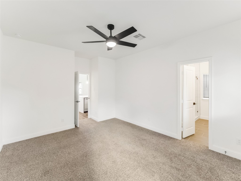 809 South Colbert Street Dayton, TX 77535 - Photo 13 of 31