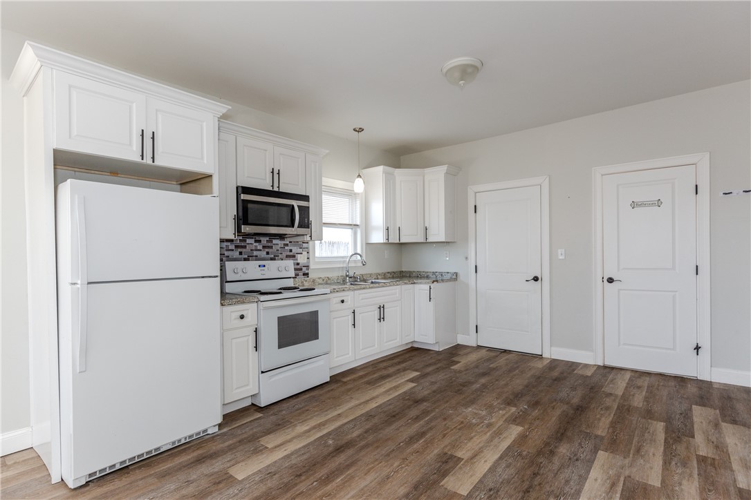 214 Silver Spring Street Providence, RI 02904 - Photo 17 of 23 Unit 1 Kitchen/Dining Room