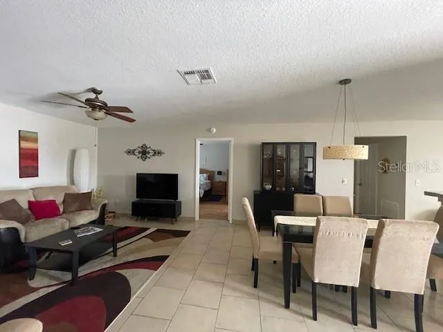 $2,200 | 704 Ellsworth Way, The Villages, FL 32162