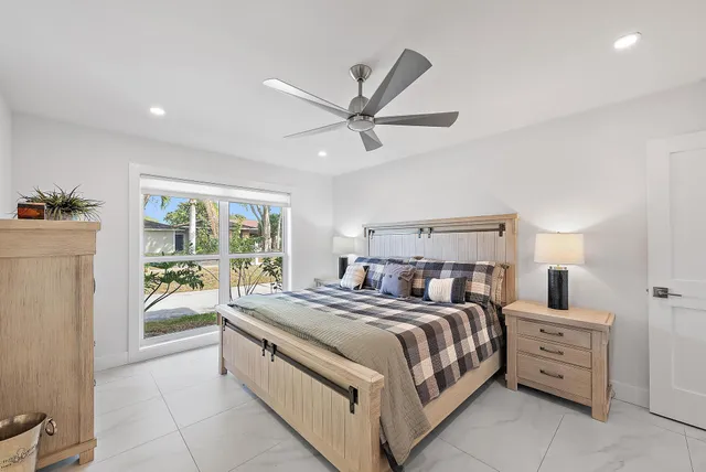 $2,095,000 | 9524 Southeast Cove Point Street, Jupiter, FL 33469