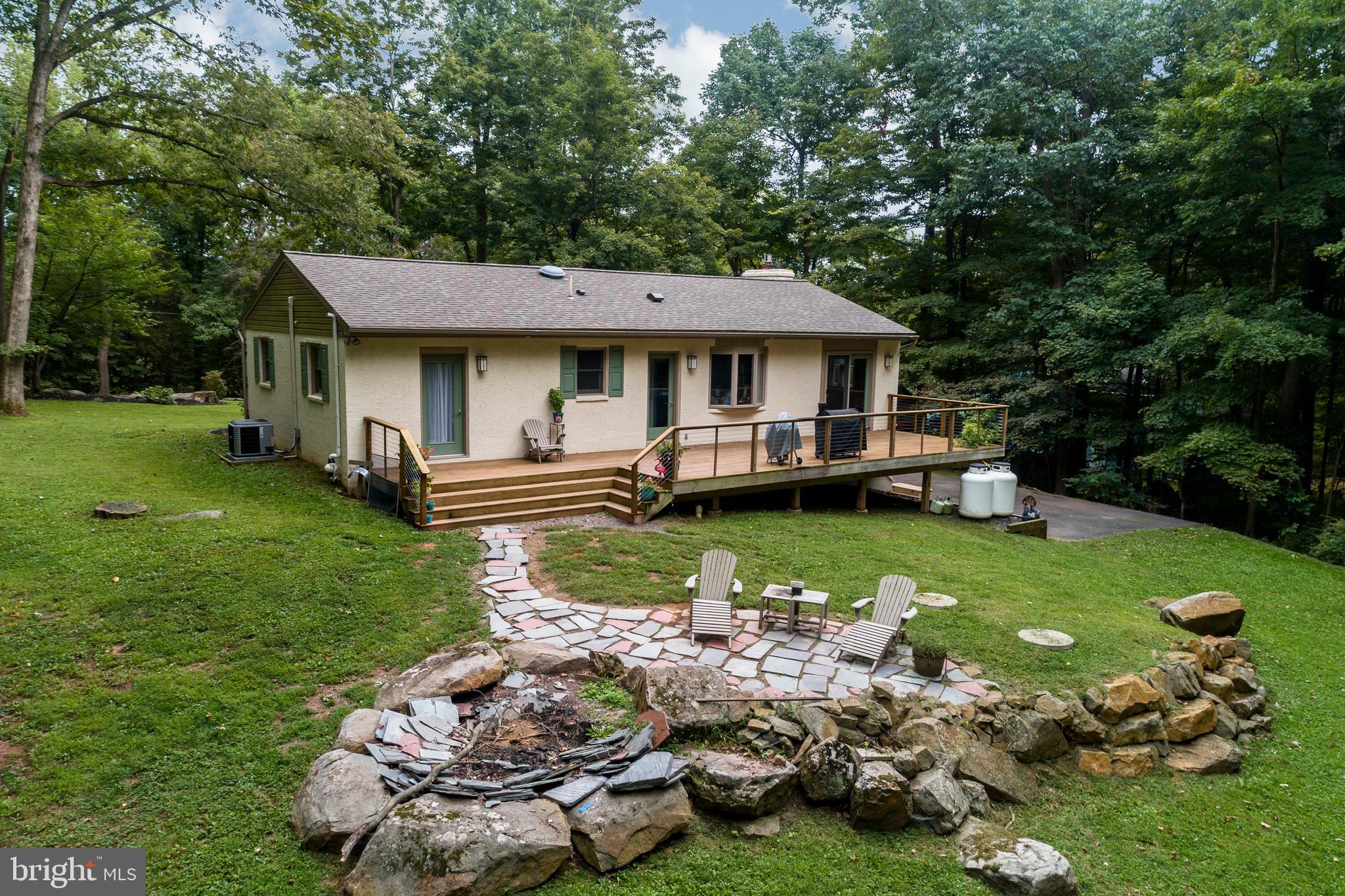 727 Layfield Road Perkiomenville, PA 18074 - Photo 3 of 33 Gallery Image 3