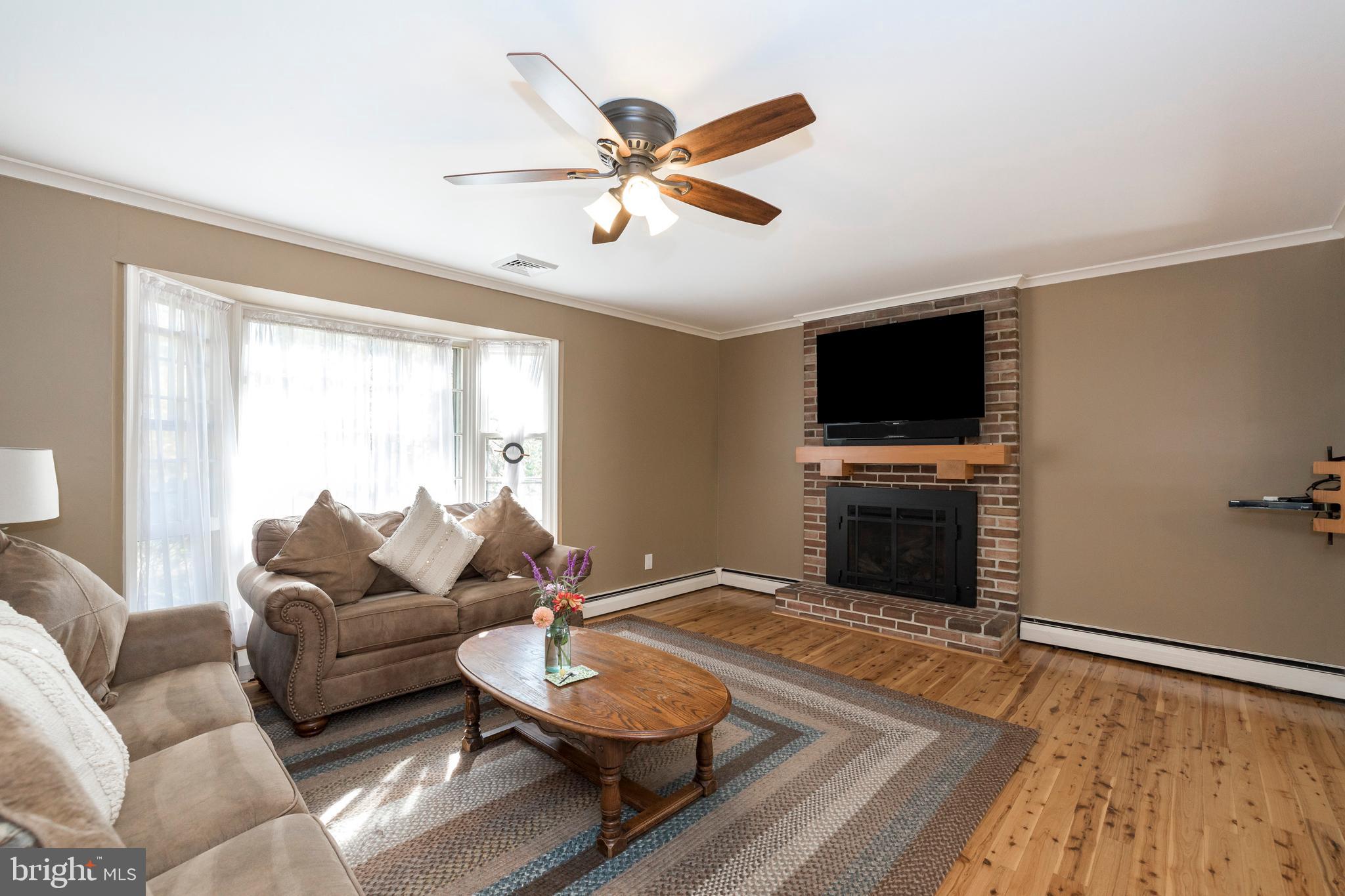 727 Layfield Road Perkiomenville, PA 18074 - Photo 6 of 33 Gallery Image 6