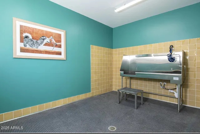 $1,389 | 16965 West Van Buren Street, Unit 2, Goodyear, AZ 85338