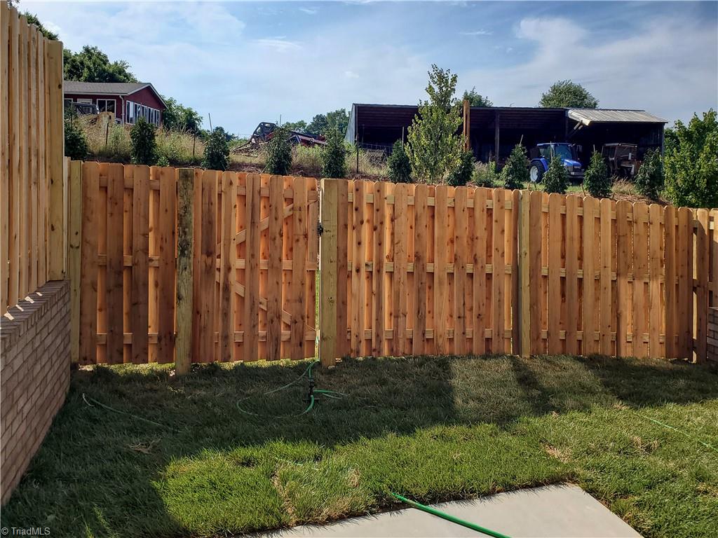 4323 Holstein Drive High Point, NC 27265 - Photo 25 of 27