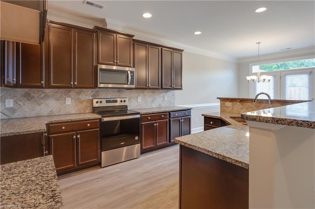 4323 Holstein Drive High Point, NC 27265 - Photo 6 of 27