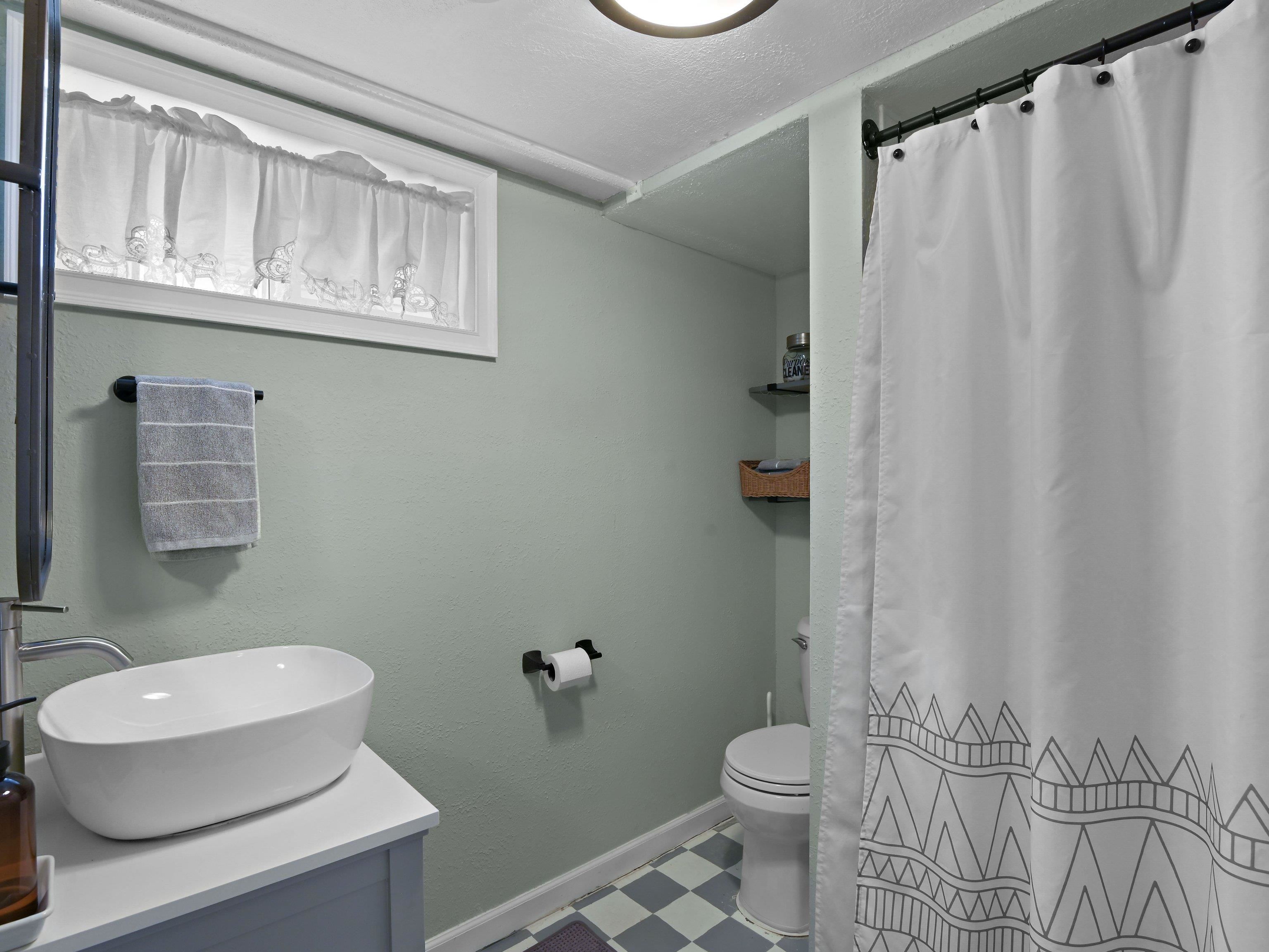 4227 North Walnut Street Spokane, WA 99205 - Photo 33 of 42