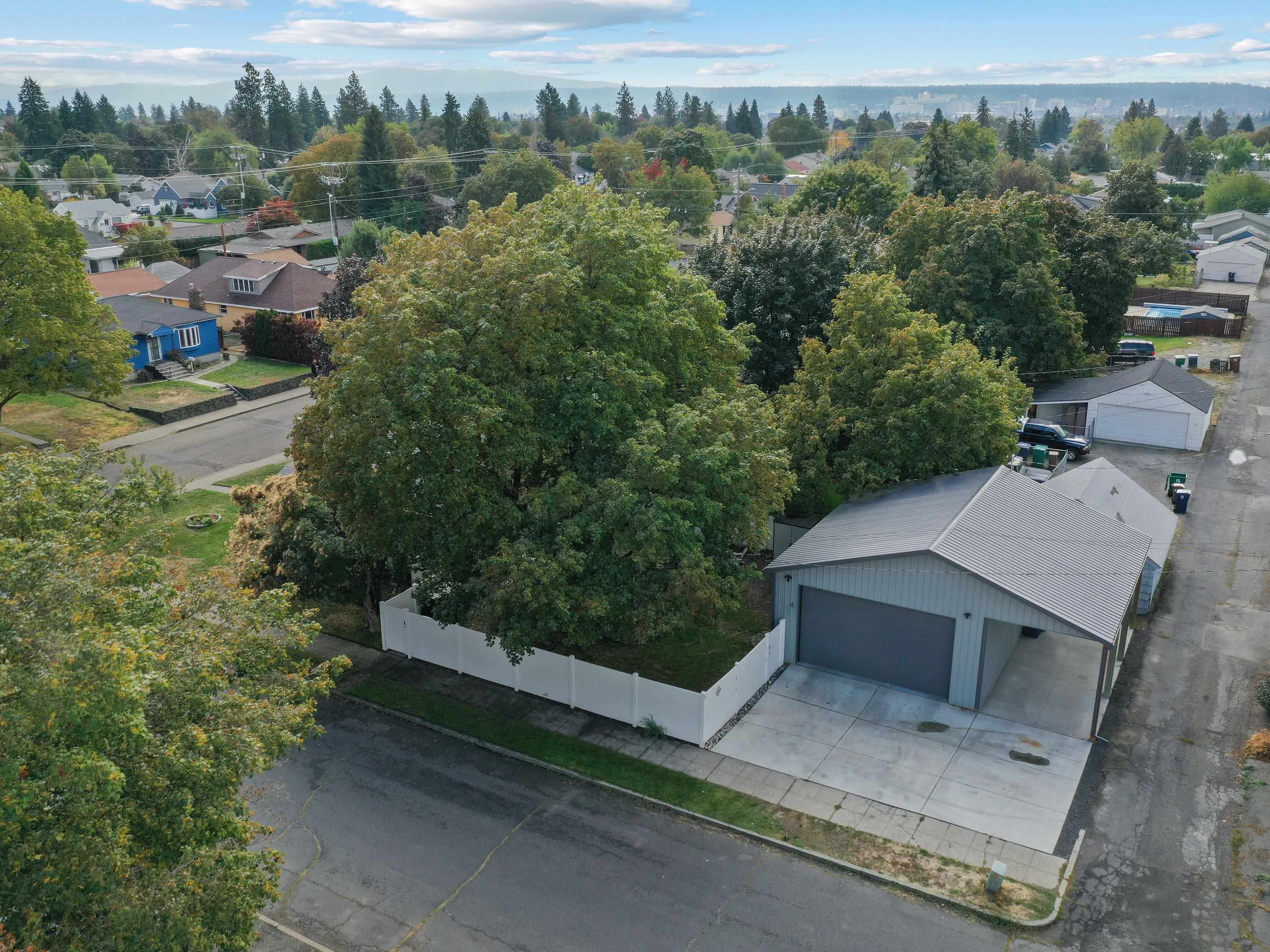 4227 North Walnut Street Spokane, WA 99205 - Photo 40 of 42