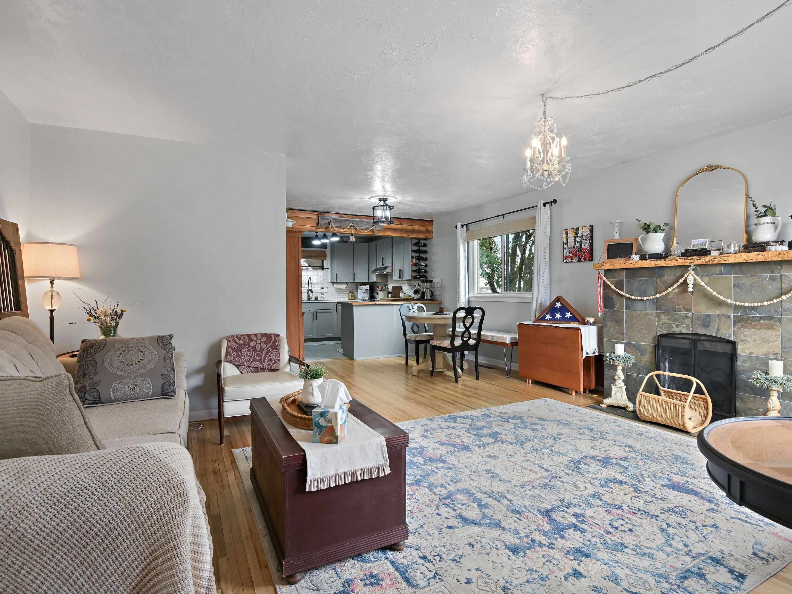 4227 North Walnut Street Spokane, WA 99205 - Photo 10 of 42