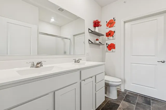 $359,900 | 952 Darwin Street, North Aurora, IL 60542